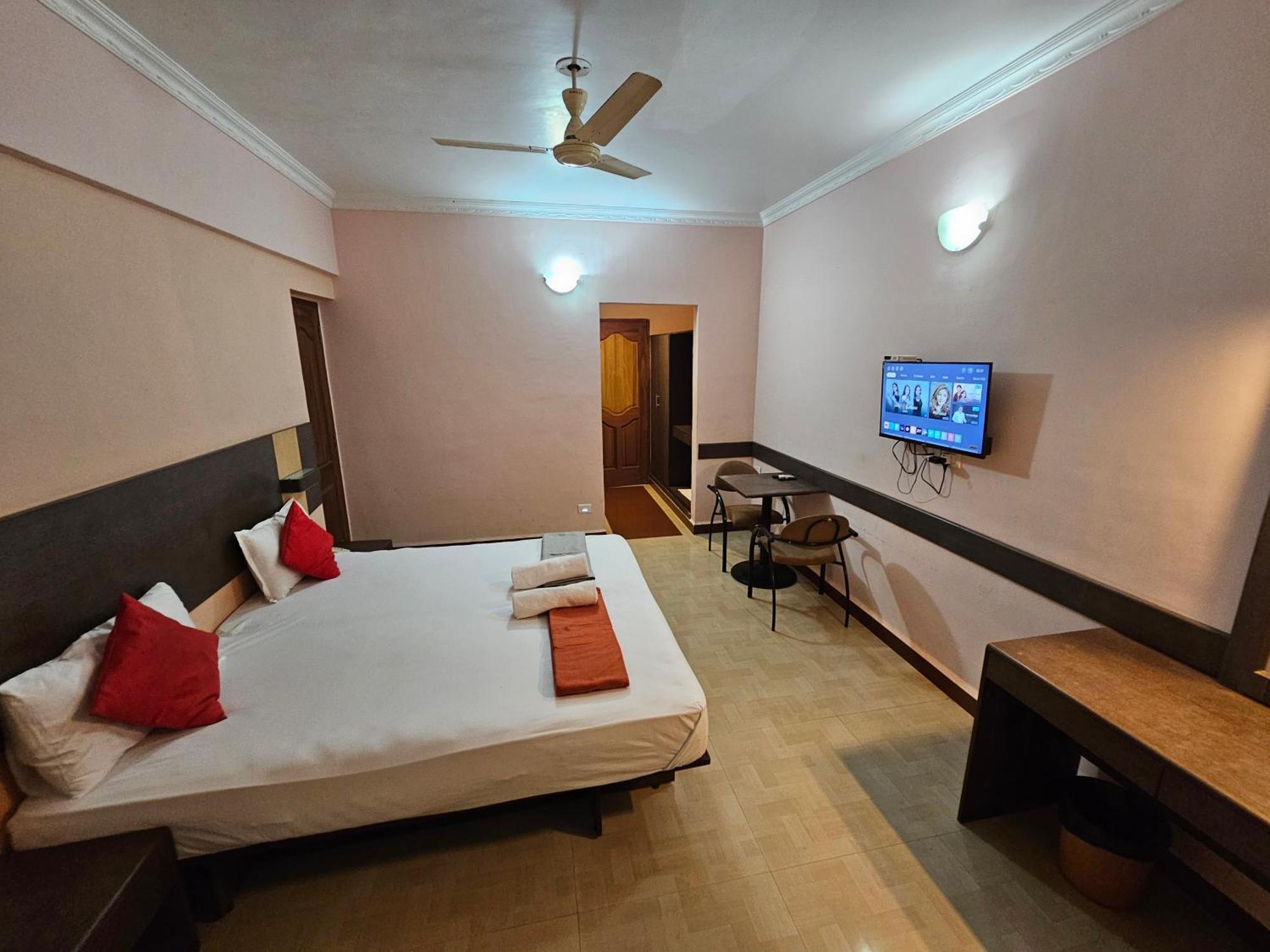 The Pentacon A Resort Канакона Екстериор снимка